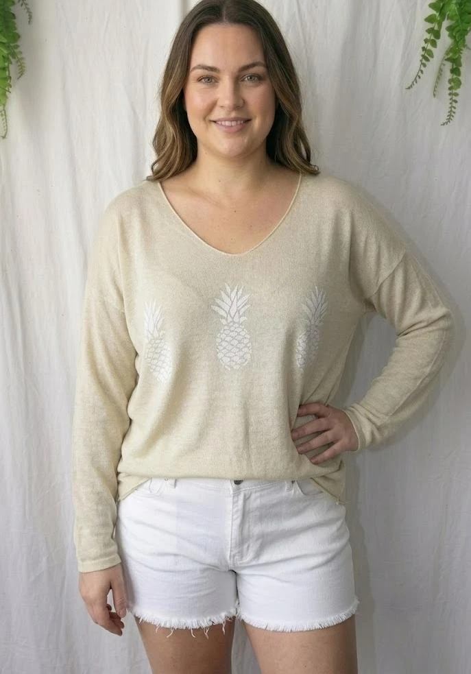Lightweight asymmetric cut pastel yellow pineapple print sweater "Made in Italy" – photo 5